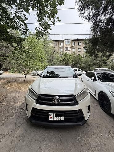 Toyota Highlander: 2019 г., 3.5 л, Автомат, Бензин, Внедорожник