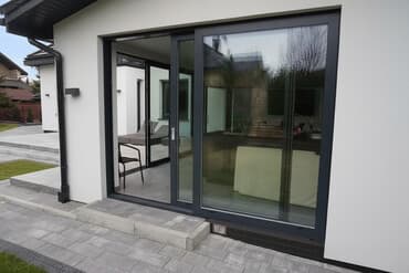 пластиковые контейнеры с крышкой купить бишкек: Панорамная раздвижная дверь для террасы/патио - Формат — 1