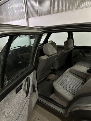 продажа авто в киргизии сайты: Volkswagen Jetta: 1988 г., 1.8 л, Механика, Бензин — 9