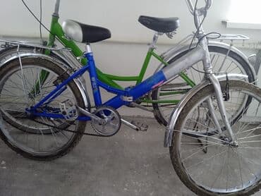 Книги и журналы: Продаю два велосипеда. зеленый и синий . колеса 26 и 24. Корейский — 2