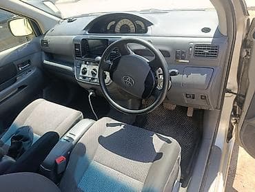 рауия: Toyota Raum: 2003 г., 1.5 л, Автомат, Бензин, Хэтчбэк — 5