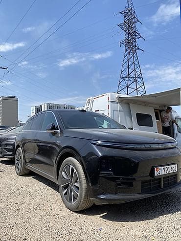 помошь: Lixiang L6: 2025 г., 0.1 л, Автомат, Гибрид, Кроссовер — 3
