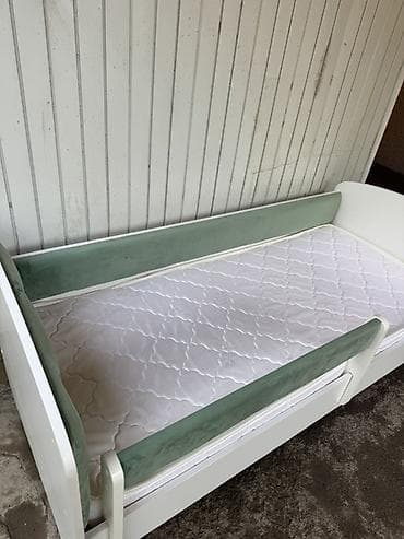 sofa bed: Детская односпальная кровать с мягкими бортиками и матрасом. 2 шт — 4