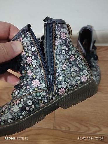 отдам даром технику: Ботинки детские для девочки, 24 размер, отдам даром — 2