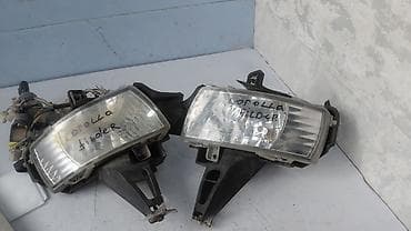 Комплект противотуманных фар Toyota 2002 г., Б/у, Оригинал, Япония — 1