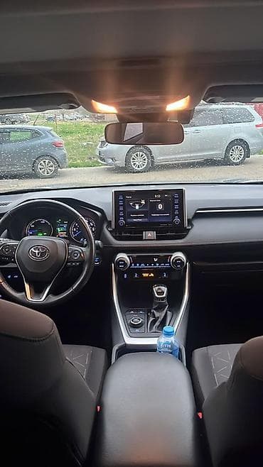 Продажа авто: Toyota RAV4: 2019 г., 2.5 л, Автомат, Гибрид, Кроссовер — 3