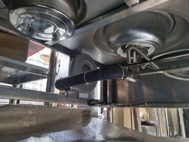 газовые плиты для кафе и ресторанов: Промышленная газовая плита wok, двухконфорочная, с центральной — 4