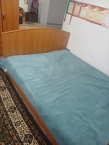 мебель сокулук: Керебеттин жанындагы тумба, Колдонулган, Күзгүсү менен, түсү - Күрөң, ЛДСП, Өзү алып кетүү — 3