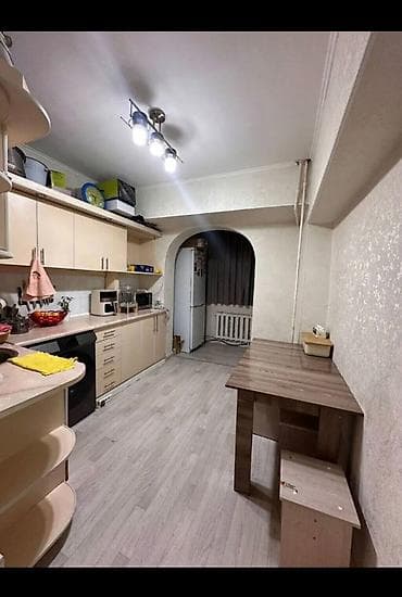 3 комнаты, 76 м², Индивидуалка, 6 этаж, Косметический ремонт