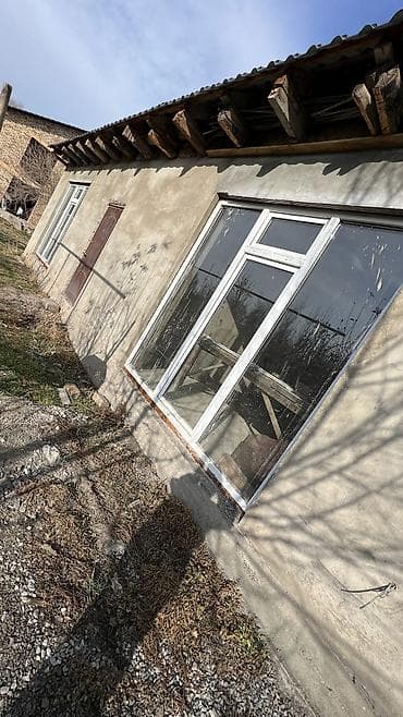 Квартиры: 11 соток, Красная книга — 6