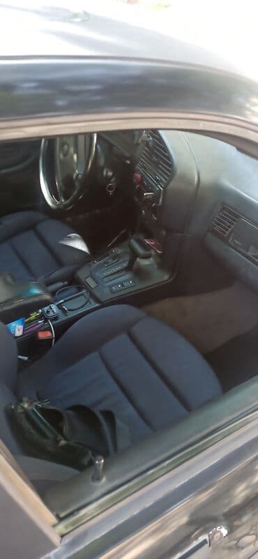 runx alex: BMW 3 series: 1993 г., Автомат, Седан — 8