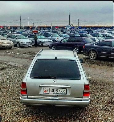 кабина мерседес: Mercedes-Benz W124: 1995 г., 2.2 л, Механика, Бензин, Универсал — 4