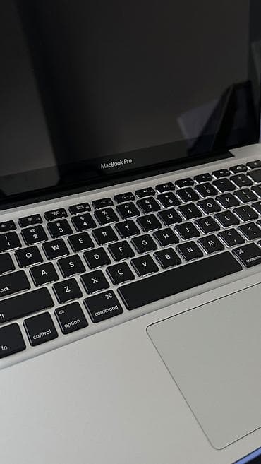 mac: Продаю MacBook Pro 16GB/512Gb 2012 года. Работает хорошо, тачпад — 9