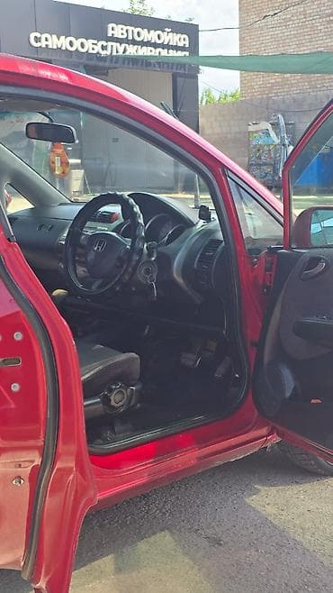 cl 7: Honda Fit: 2002 г., 1.5 л, Вариатор, Бензин, Хэтчбэк — 5