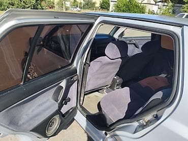 джаз авто: Volkswagen Vento: 1996 г., 1.8 л, Механика, Бензин, Седан — 4