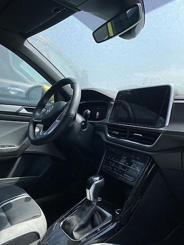 range rower: Volkswagen T-Roc: 2023 г., 1.6 л, Автомат, Бензин, Кроссовер — 10