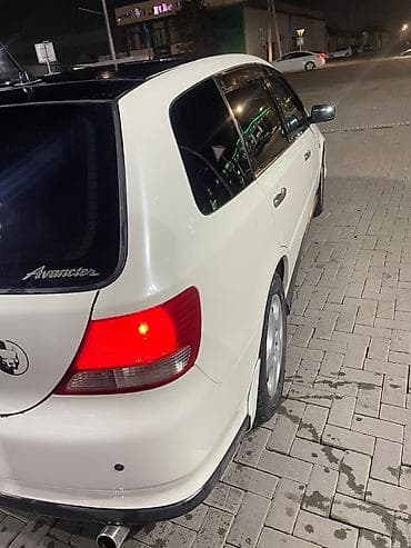 Honda Avancier: 2002 г., 2.3 л, Автомат, Газ