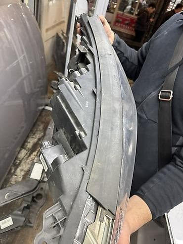 дишовый машины: Комплект передних фар Mercedes-Benz Оригинал — 4