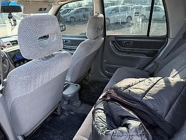 s 550: Honda CR-V: 1998 г., 2 л, Автомат, Бензин, Кроссовер — 3