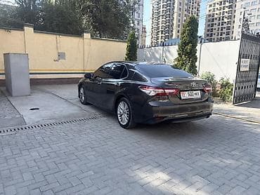 gac aion цена: Toyota Camry: 2018 г., 2.5 л, Автомат, Бензин, Седан — 4