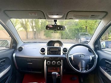 Унаа сатуу: Toyota Ist: 2003 г., 1.3 л, Автомат, Бензин, Хетчбек — 9