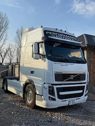 авто в рассрочку электромобиль: Тягач, Volvo, 2011 г., Без прицепа — 2