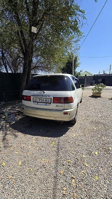mers 202: Toyota Ipsum: 2000 г., 2 л, Автомат, Бензин, Минивэн — 4