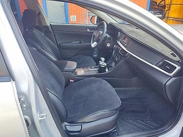 arizzo 8: Kia K5: 2020 г., 2 л, Автомат, Газ, Седан — 8