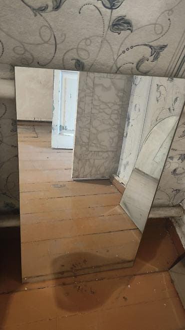 зеркала 2: Зеркала без рамки — набор из 3 штук - Форма: два прямоугольных и одно — 2