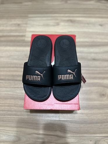 puma petronas: Шлёпанцы PUMA Popcat 20 (черные, логотип в цвете «розовое золото») — 1