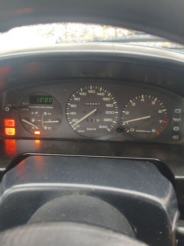 mazda 323 ф: Mazda 323: 1992 г., 1.6 л, Автомат, Бензин, Хетчбек — 2