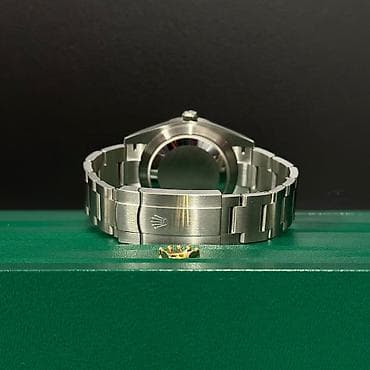 Наручные часы: Rolex Oyster. Швейцарский механизм SwissETA 3230. Часы идентичны с — 8