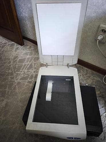 сканер: HP ScanJet 3300C + видеоплеер Panasonic (VHS) - HP ScanJet 3300C — — 3
