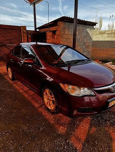 01: Honda Civic: 2008 г., 1.8 л, Автомат, Бензин, Седан — 4