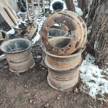 негодные шины: Железные Диски R 20 Комплект, отверстий - 10, Б/у — 3