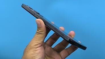 vr 2: Realme C53, Б/у, 256 ГБ, цвет - Черный, 2 SIM — 1