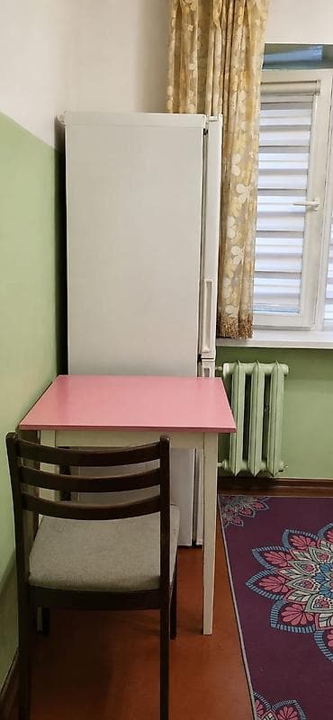 манаса: 2 комнаты, 41 м², Бишкек Парк ТРЦ 104 серия, 3 этаж, Старый ремонт — 1