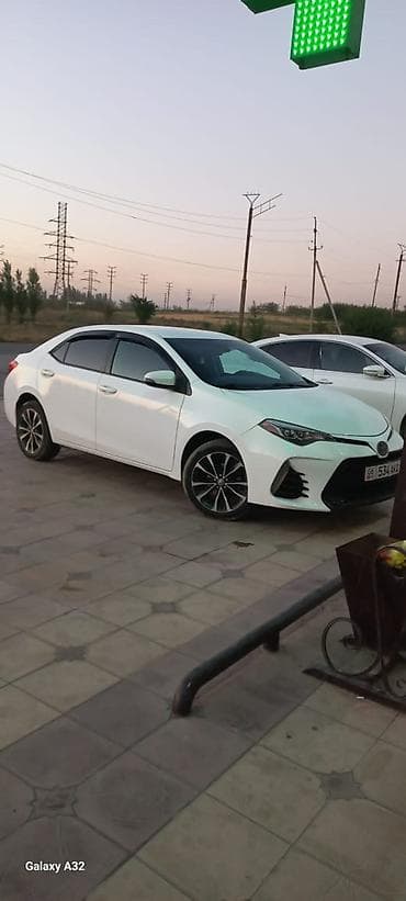 Транспорт: Toyota Corolla: 2019 г., 1.8 л, Автомат, Седан — 8