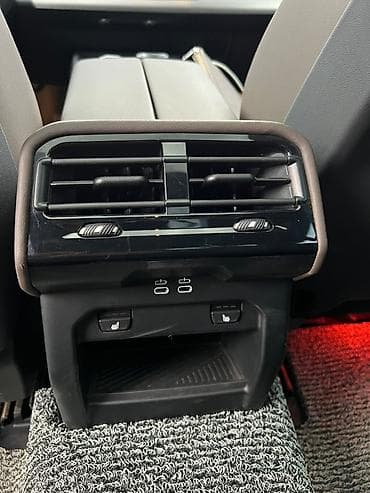 Продажа авто: BMW 5 series: 2023 г., 2 л, Робот, Бензин, Седан — 10