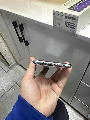 iphone iphone: Redmi, Redmi 8 Pro, Б/у, 128 ГБ, цвет - Белый, 1 SIM, eSIM — 5