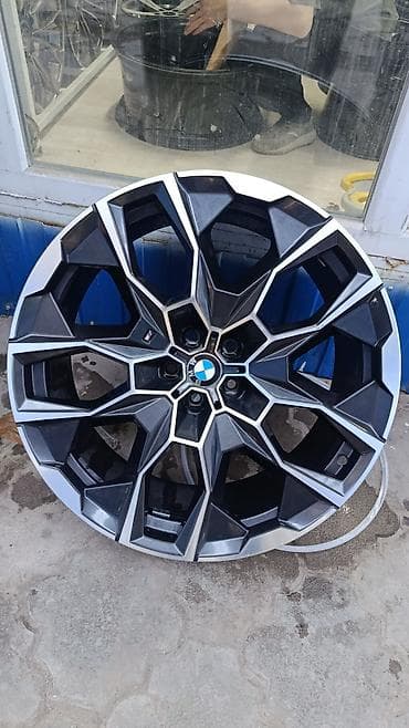 performance: Литые Диски R 22 BMW, Комплект, отверстий - 5, Б/у — 3