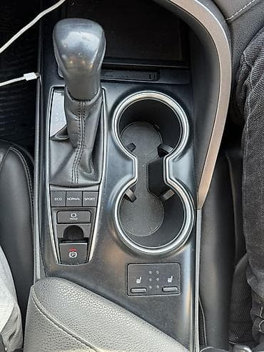 rav4 xa40: Toyota Camry: 2018 г., 2.5 л, Автомат, Бензин, Седан — 9