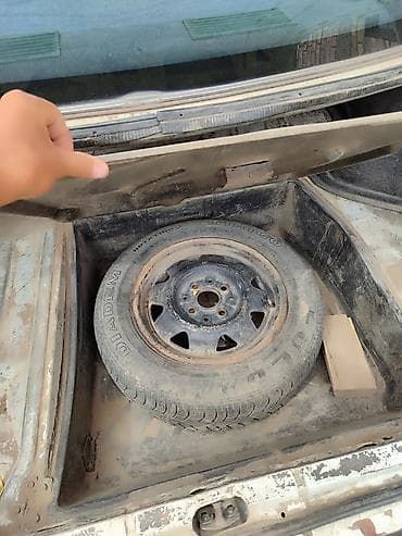 buick roadmaster: Audi 100: 1988 г., 2.3 л, Механика, Бензин, Седан — 9