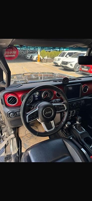 Продажа авто: Jeep Wrangler: 2021 г., 2 л, Автомат, Бензин, Внедорожник — 7