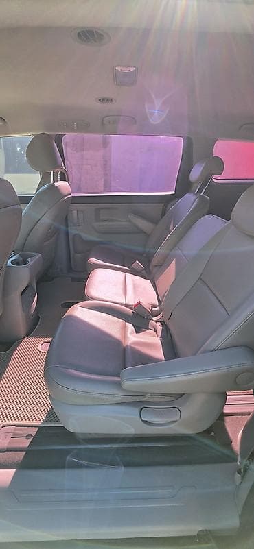 Kia Carnival: 2019 г., 2.2 л, Автомат, Дизель, Минивэн — 10