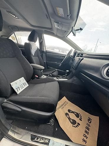 тае: Toyota Levin: 2018 г., 1.2 л, Автомат, Бензин, Седан — 10