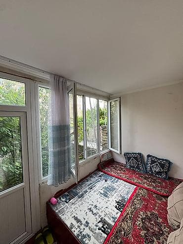 Продажа квартир: 3 комнаты, 60 м², Ошский мкр., 105 серия, 1 этаж, Косметический ремонт — 5