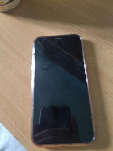 материнская плата на айфон 11: IPhone 11, Черный, Чехол — 1