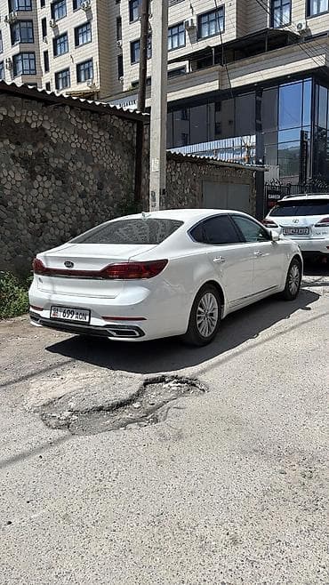 Kia K7: 2020 г., 0.3 л, Автомат, Газ, Седан — 2