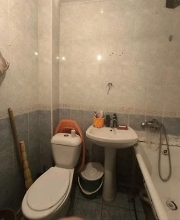 молодая гвардия баялинова: 2 комнаты, 42 м², Индивидуалка, 5 этаж, Старый ремонт — 3